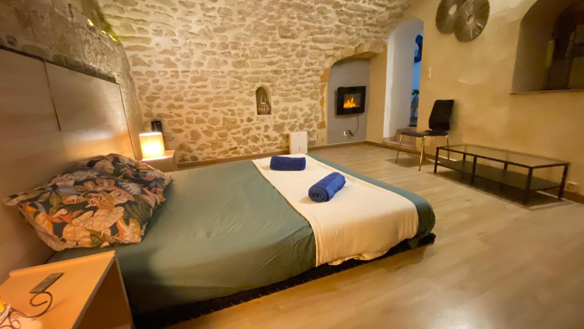 La + Belle Chambre Voutee Au Coeur De Montpellier Exteriör bild