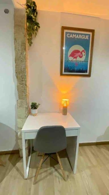 La + Belle Chambre Voutee Au Coeur De Montpellier Exteriör bild
